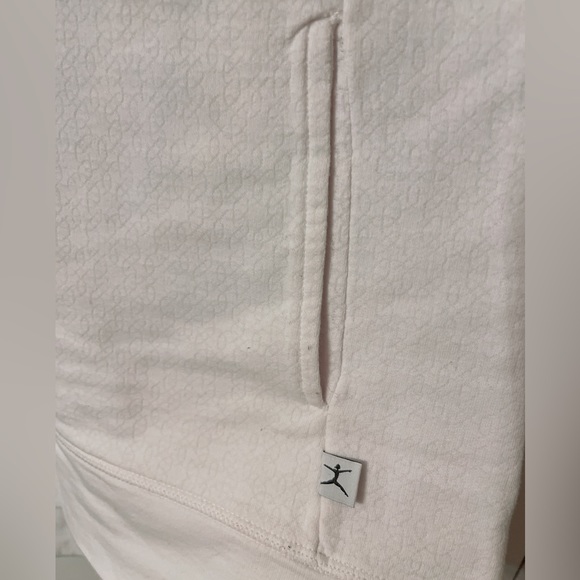 Top - Picture 3 of 5